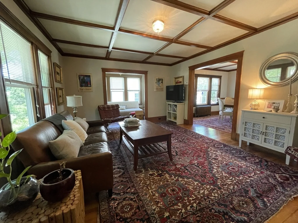3 bed, 1 bath apartment for rent at 62 Newport St Unit 2, Arlington — photo 1 of 29