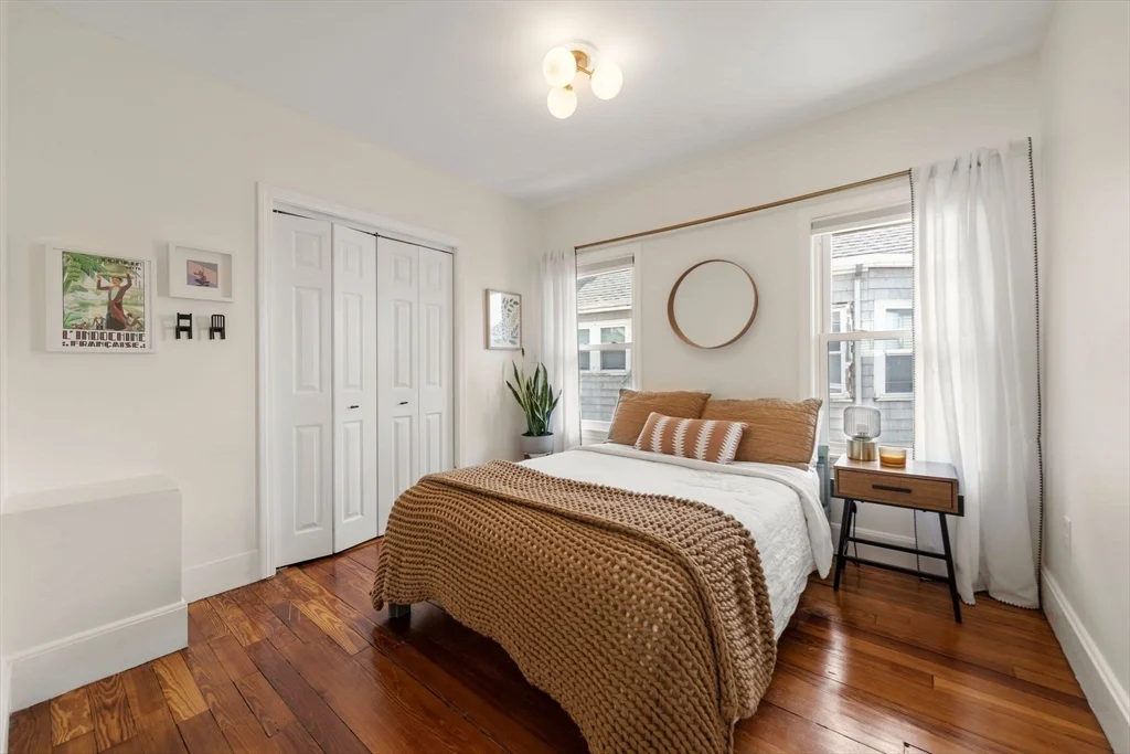 3 bed, 2 bath apartment for rent at 62 Park Ave Unit 2, Winthrop — photo 13 of 18