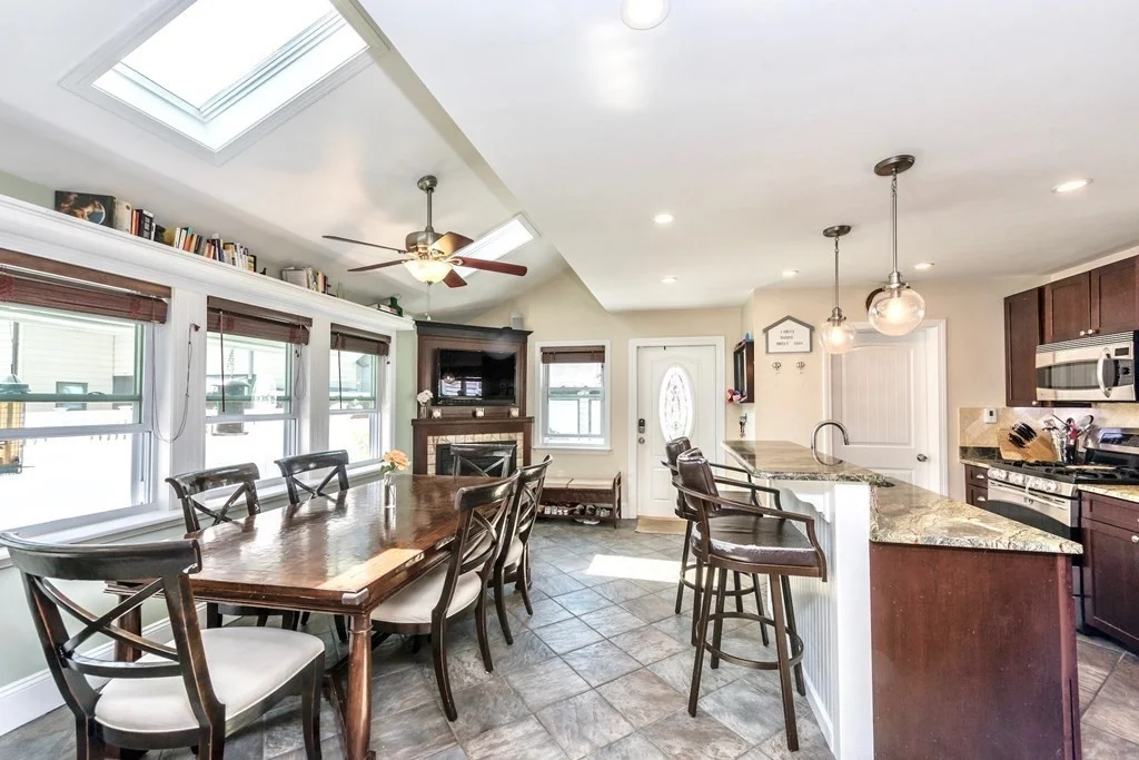 3 bed, 1.5 bath apartment for rent at 62 Perkins St Unit 0, Charlestown — photo 2 of 14