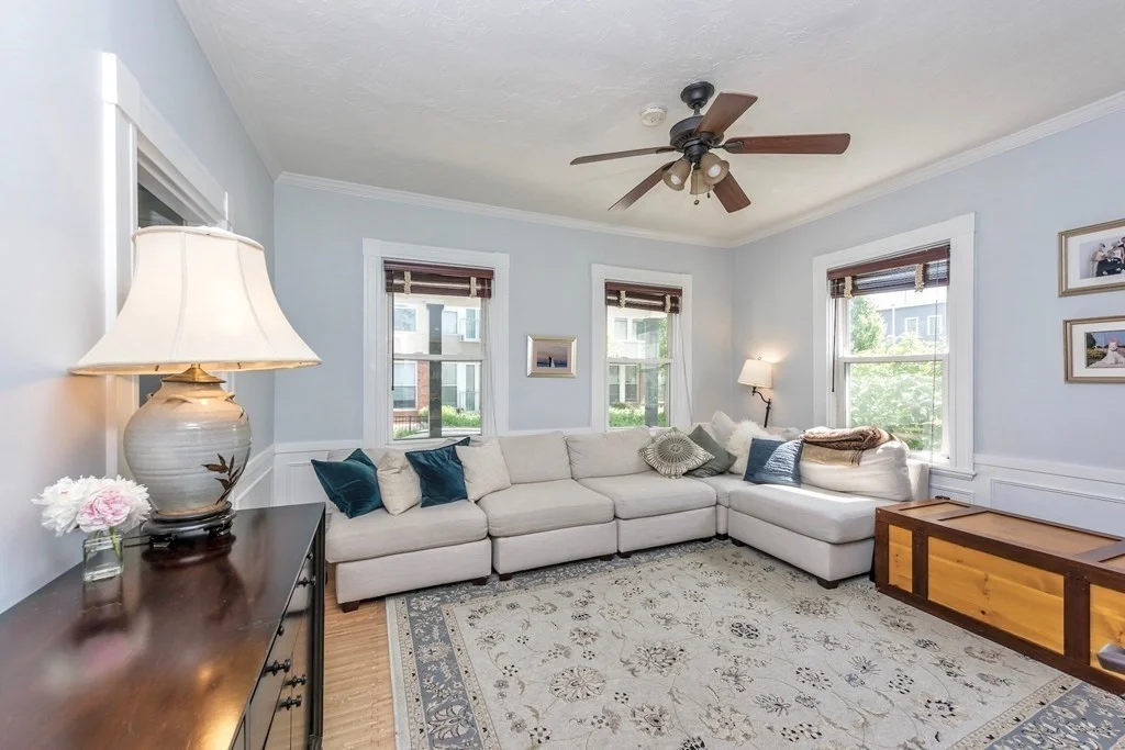 3 bed, 1.5 bath apartment for rent at 62 Perkins St Unit 0, Charlestown — photo 4 of 14