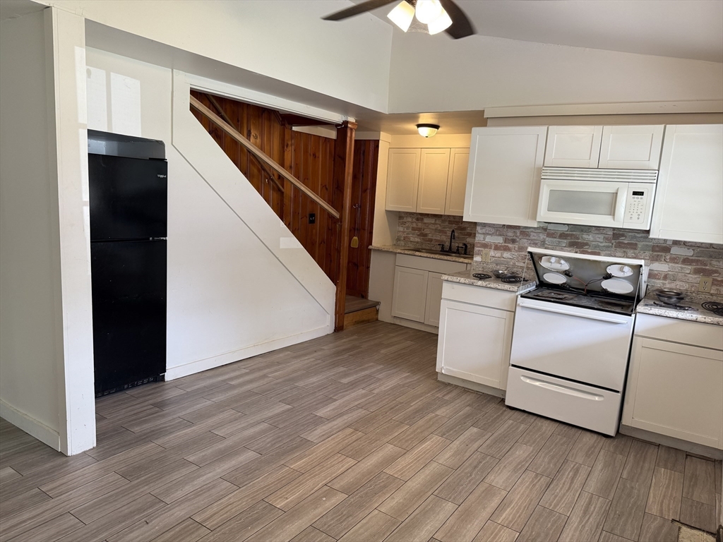 3 bed, 1 bath apartment for rent at 62 Pleasant St Unit 62, Ware — photo 7 of 13