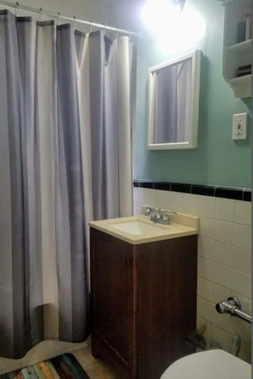 Studio bed, 1 bath apartment for rent at 62 Queensberry Unit 105, South End — photo 5 of 6