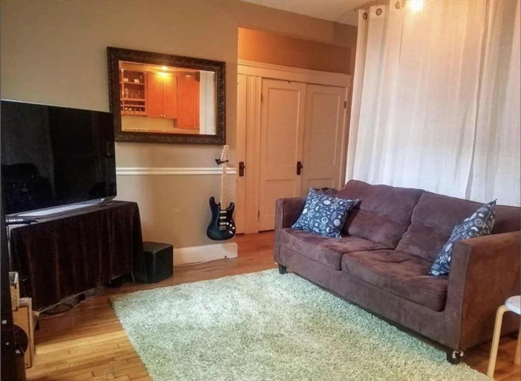 Studio bed, 1 bath apartment for rent at 62 Queensberry Unit 105, South End — photo 2 of 6