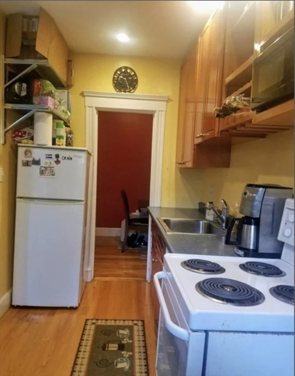 Studio bed, 1 bath apartment for rent at 62 Queensberry Unit 105, South End — photo 4 of 6