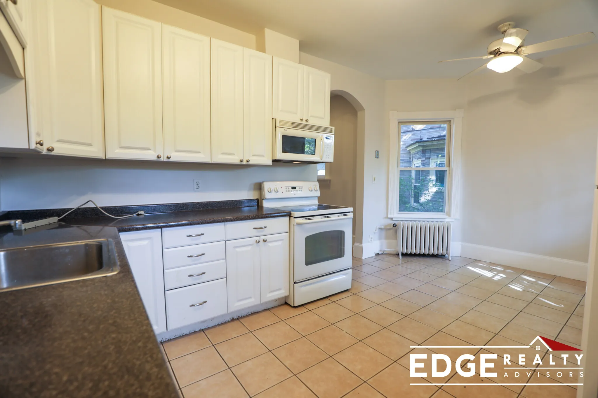 4 bed, 2.5 bath apartment for rent at 62 Ridgemont St Unit 1, Allston — photo 2 of 12