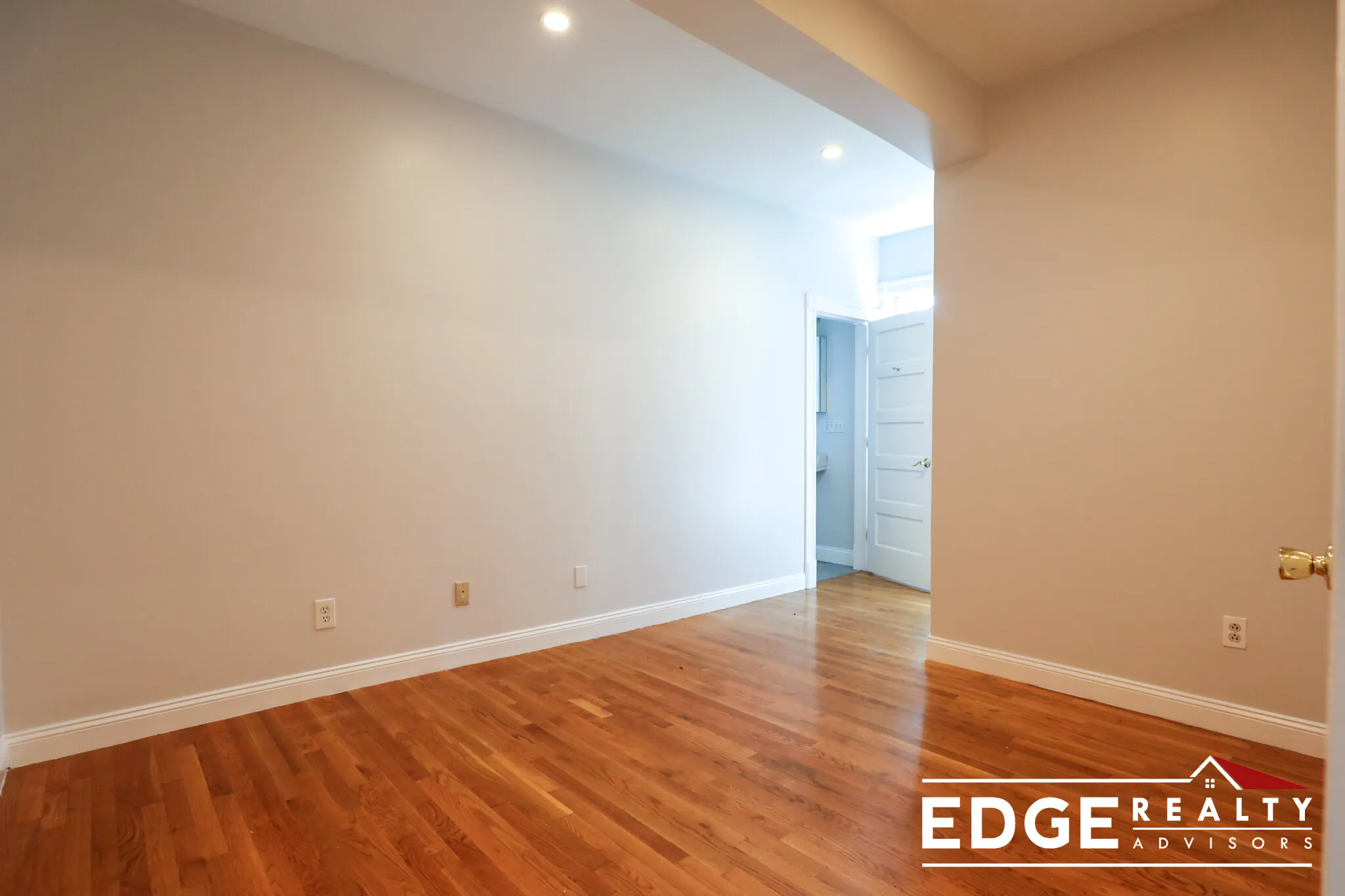 4 bed, 2.5 bath apartment for rent at 62 Ridgemont St Unit 1, Allston — photo 9 of 12