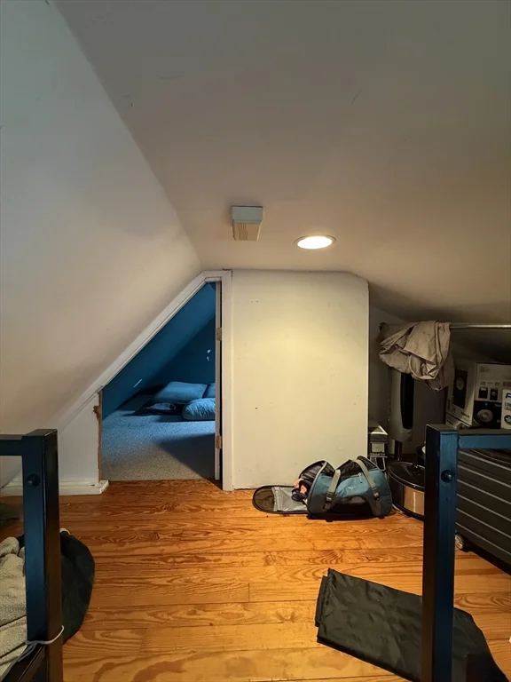 5 bed, 2 bath apartment for rent at 62 Ridgemont St Unit 2, Allston — photo 14 of 17