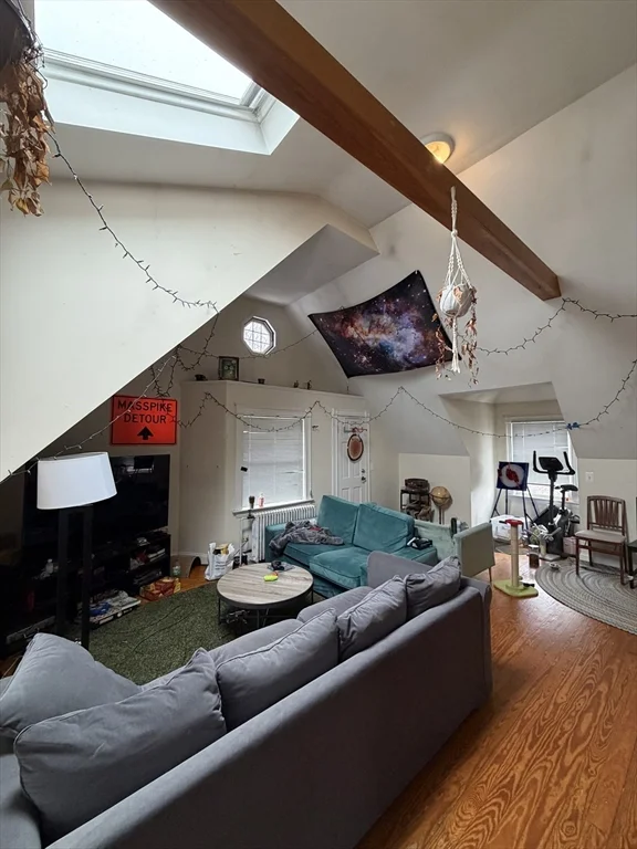 5 bed, 2 bath apartment for rent at 62 Ridgemont St Unit 2, Allston — photo 4 of 17