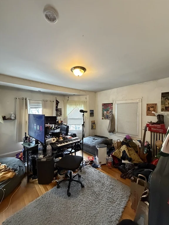 5 bed, 2 bath apartment for rent at 62 Ridgemont St Unit 2, Allston — photo 7 of 17