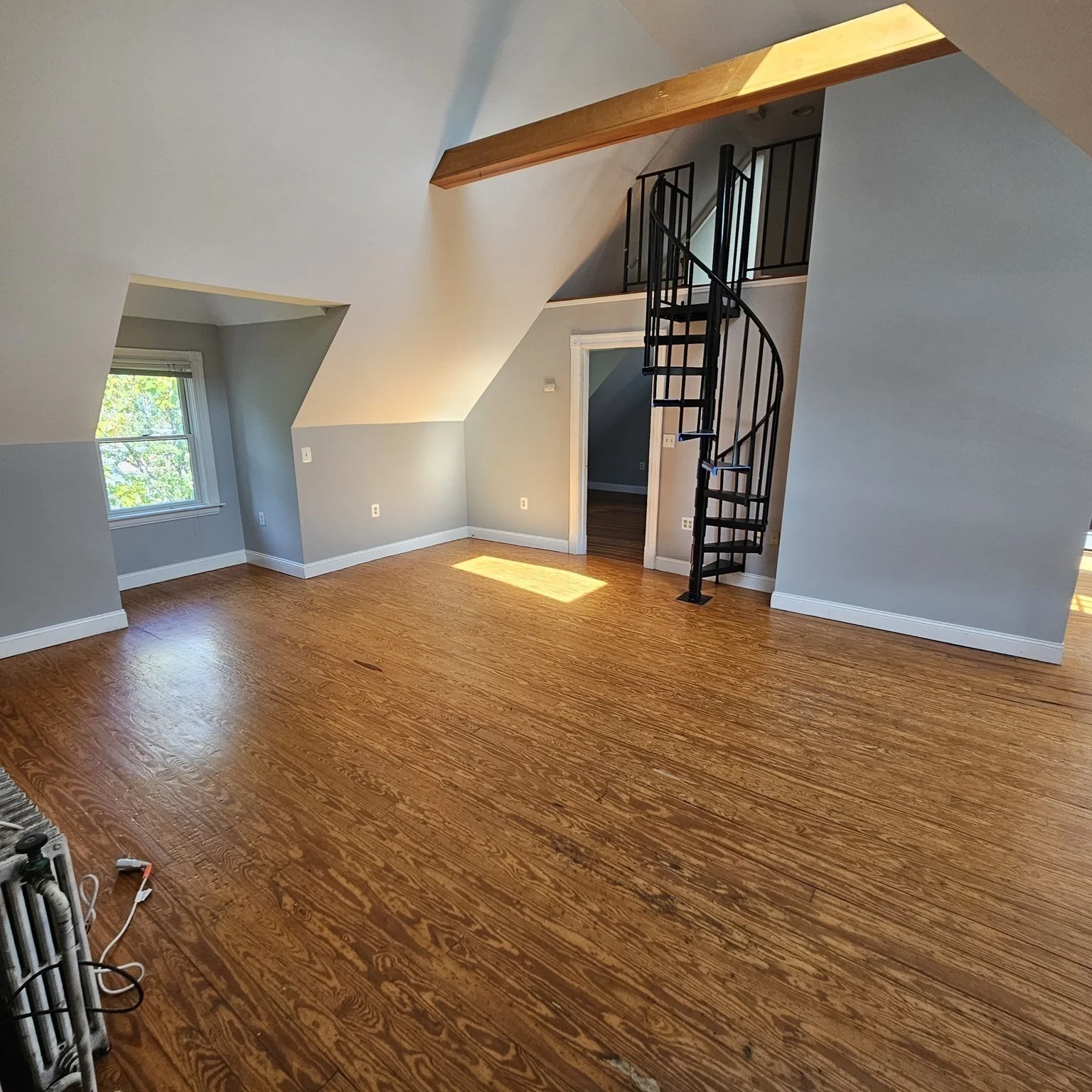 5 bed, 2 bath apartment for rent at 62 Ridgemont St Unit 2, Allston — photo 3 of 16