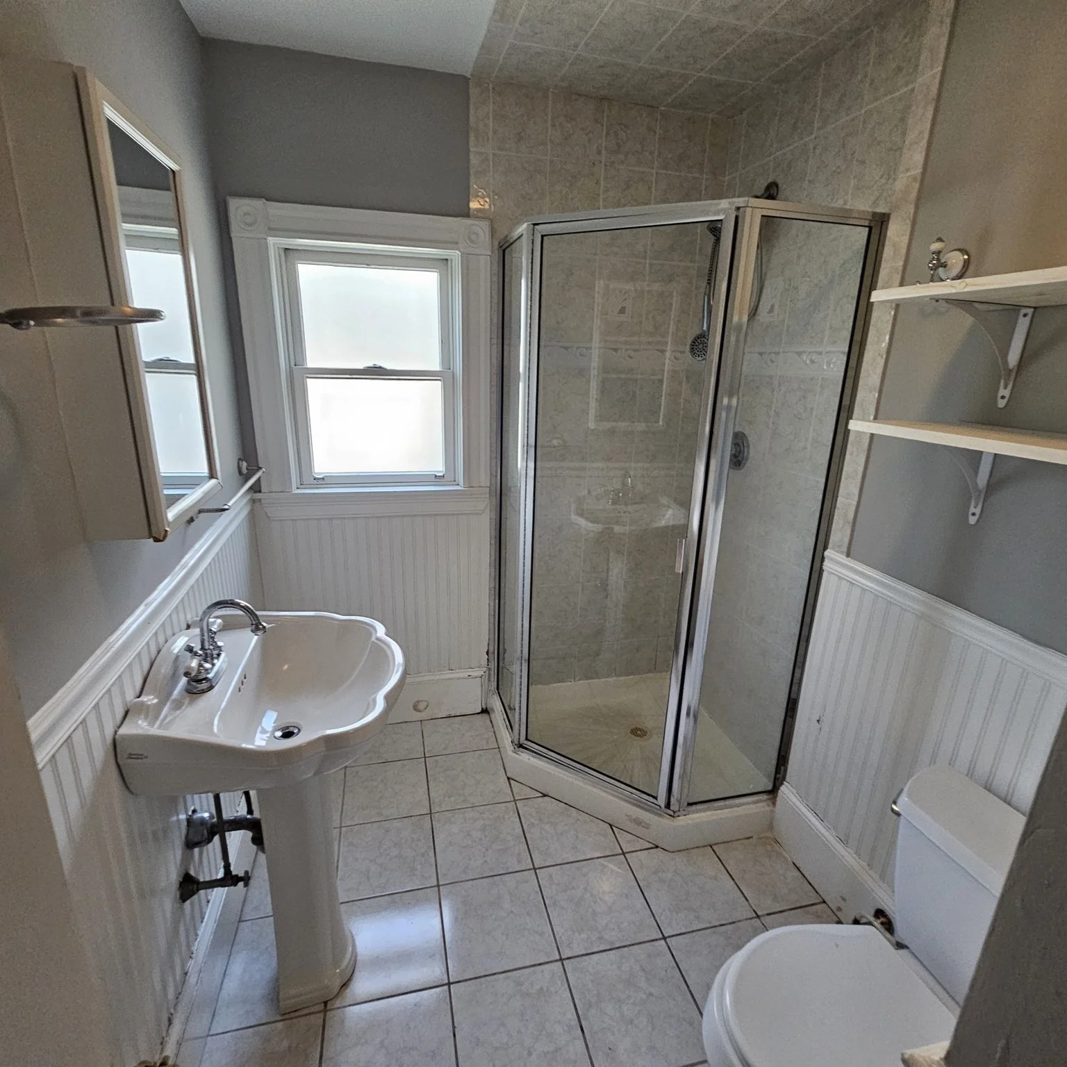 5 bed, 2 bath apartment for rent at 62 Ridgemont St Unit 2, Allston — photo 7 of 16