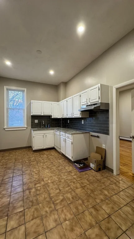 3 bed, 1 bath apartment for rent at 62 River St Unit 1, Cambridgeport — photo 5 of 20