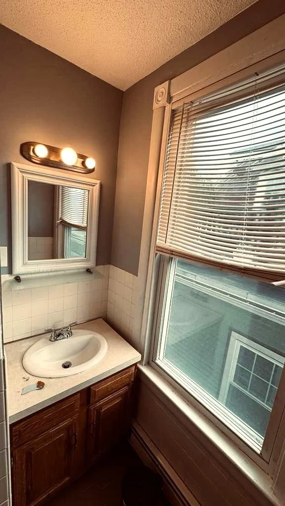 2 bed, 1 bath apartment for rent at 62 River St Unit 3, Central Square — photo 16 of 19