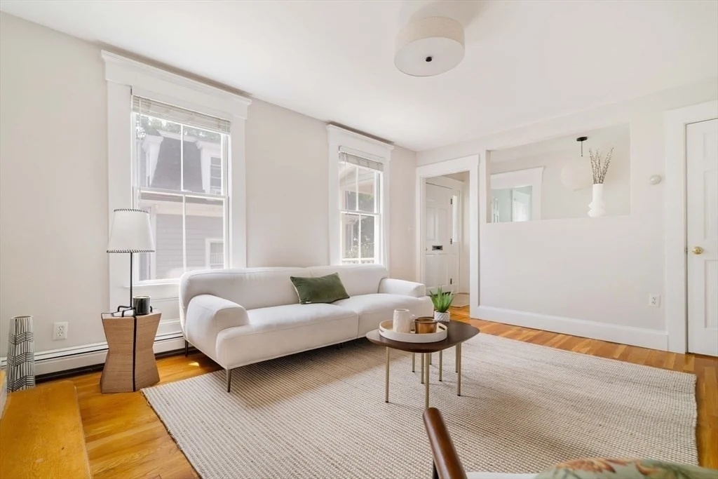 2 bed, 2 bath apartment for rent at 62 Sacramento St Unit 62, Baldwin — photo 5 of 13
