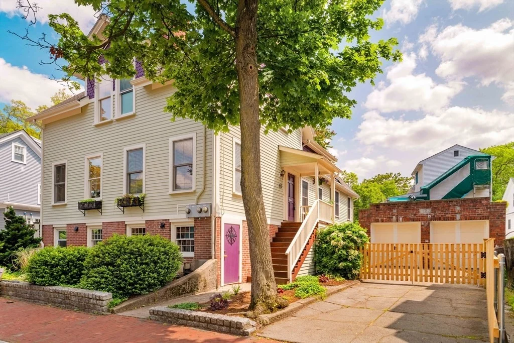 2 bed, 2 bath apartment for rent at 62 Sacramento St Unit 62, Baldwin — photo 1 of 13