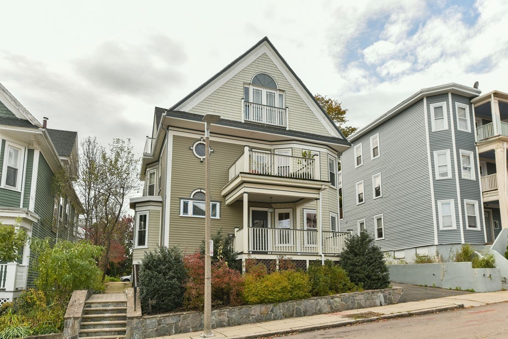 2 bed, 2 bath apartment for rent at 62 Sawyer Ave Unit 1, Dorchester — photo 21 of 25