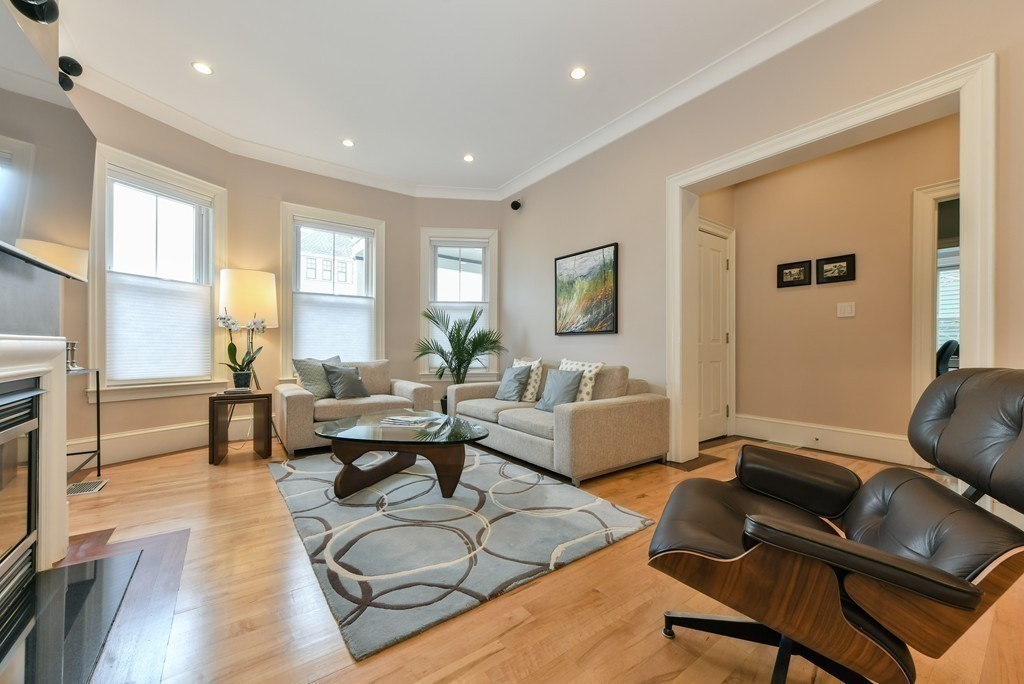 2 bed, 2 bath apartment for rent at 62 Sawyer Ave Unit 1, Dorchester — photo 3 of 25