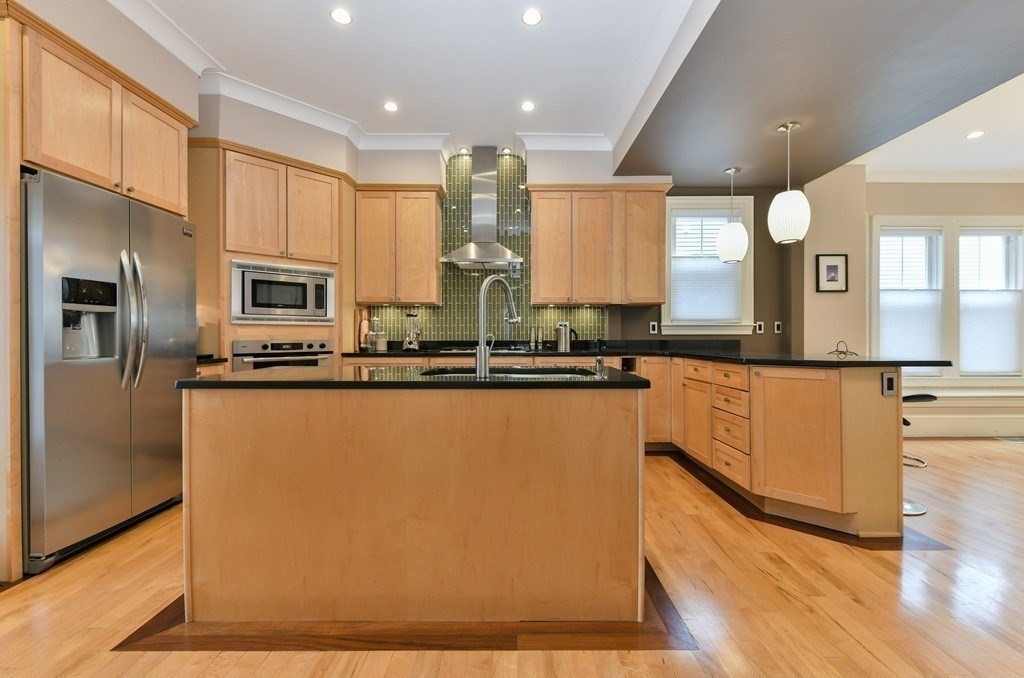 2 bed, 2 bath apartment for rent at 62 Sawyer Ave Unit 1, Dorchester — photo 9 of 25