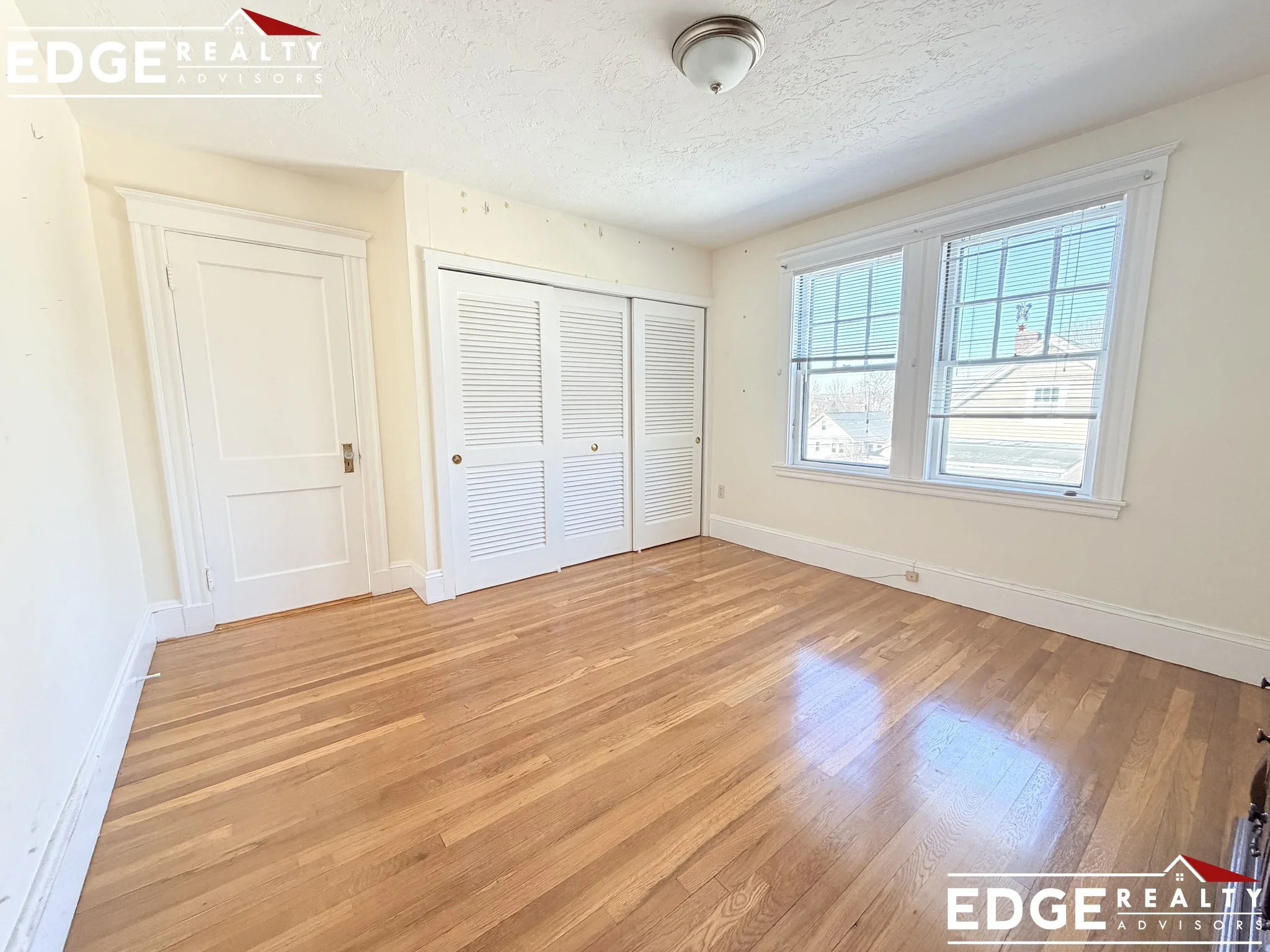2 bed, 1 bath apartment for rent at 62 South Hobart St Unit 2, Oak Square — photo 11 of 13