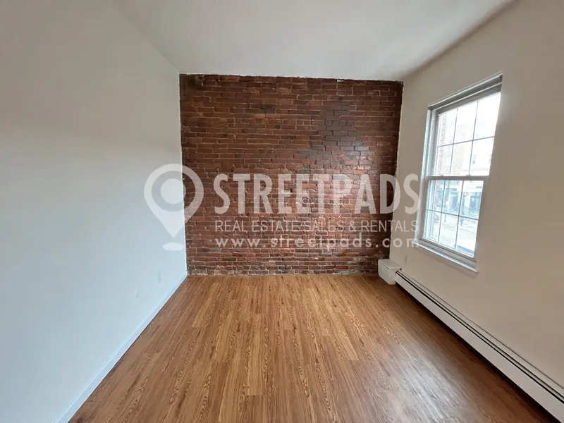 Studio bed, 1 bath apartment for rent at 62 South Huntington Ave Unit 11, Mission Hill — photo 6 of 13