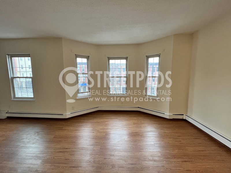 Studio bed, 1 bath apartment for rent at 62 South Huntington Ave Unit 11, Mission Hill — photo 3 of 15