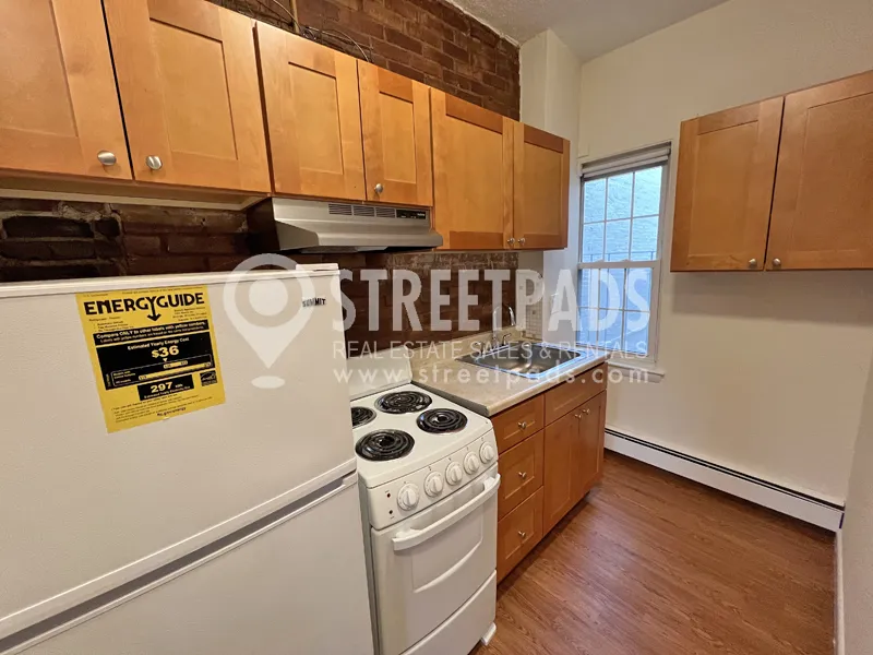 Studio bed, 1 bath apartment for rent at 62 South Huntington Ave Unit 11, Mission Hill — photo 2 of 13