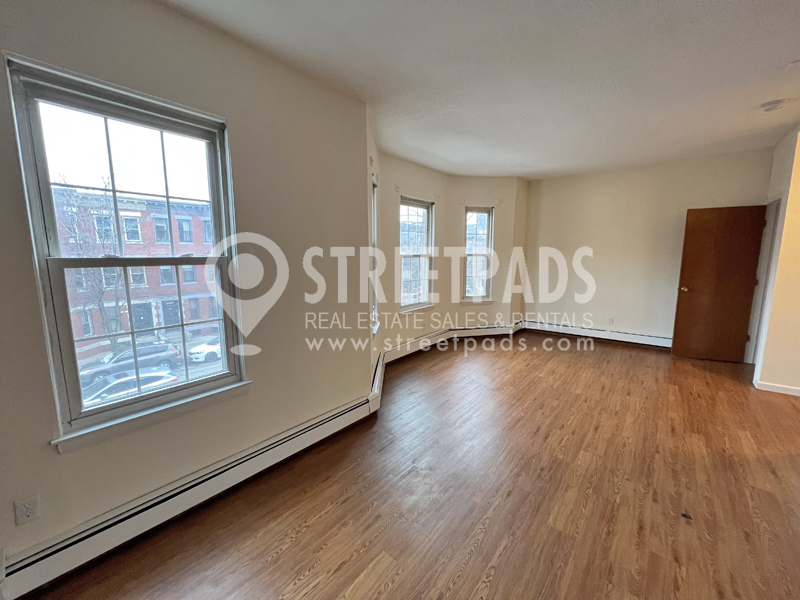 Studio bed, 1 bath apartment for rent at 62 South Huntington Ave Unit 11, Mission Hill — photo 6 of 15