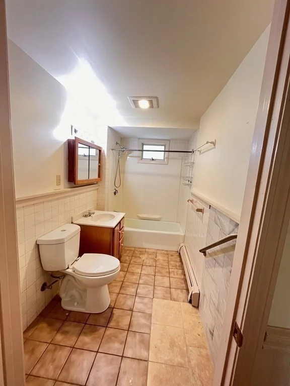 2 bed, 1 bath apartment for rent at 62 Stanley Ave Unit 1, Medford — photo 14 of 16
