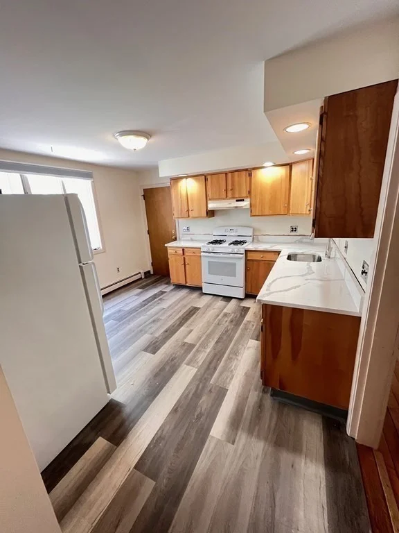 2 bed, 1 bath apartment for rent at 62 Stanley Ave Unit 1, Medford — photo 11 of 16