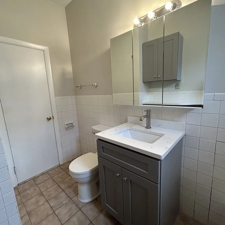 3 bed, 1 bath apartment for rent at 62 Stanley Ave Unit 2, Medford — photo 8 of 18