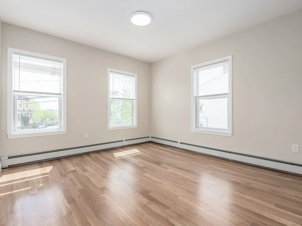 3 bed, 1 bath apartment for rent at 62 Temple St Unit 2, Winter Hill — photo 11 of 17