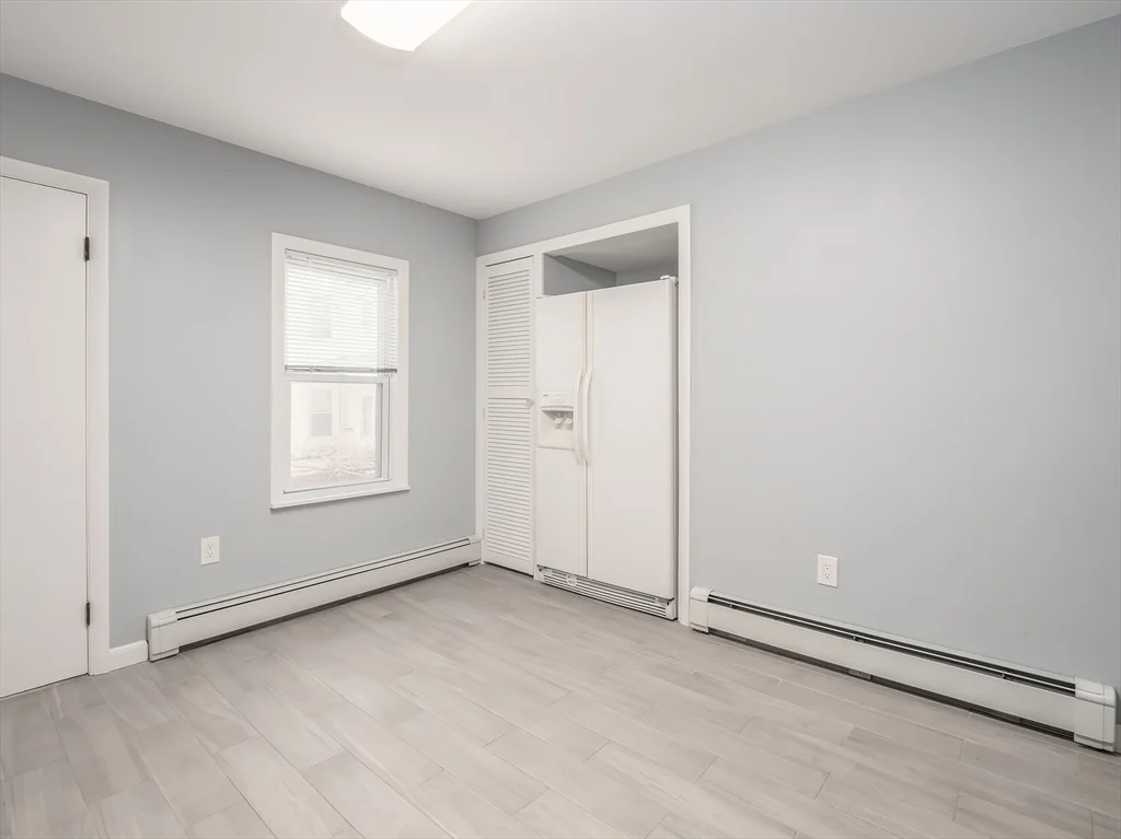 3 bed, 1 bath apartment for rent at 62 Temple St Unit 2, Winter Hill — photo 14 of 17
