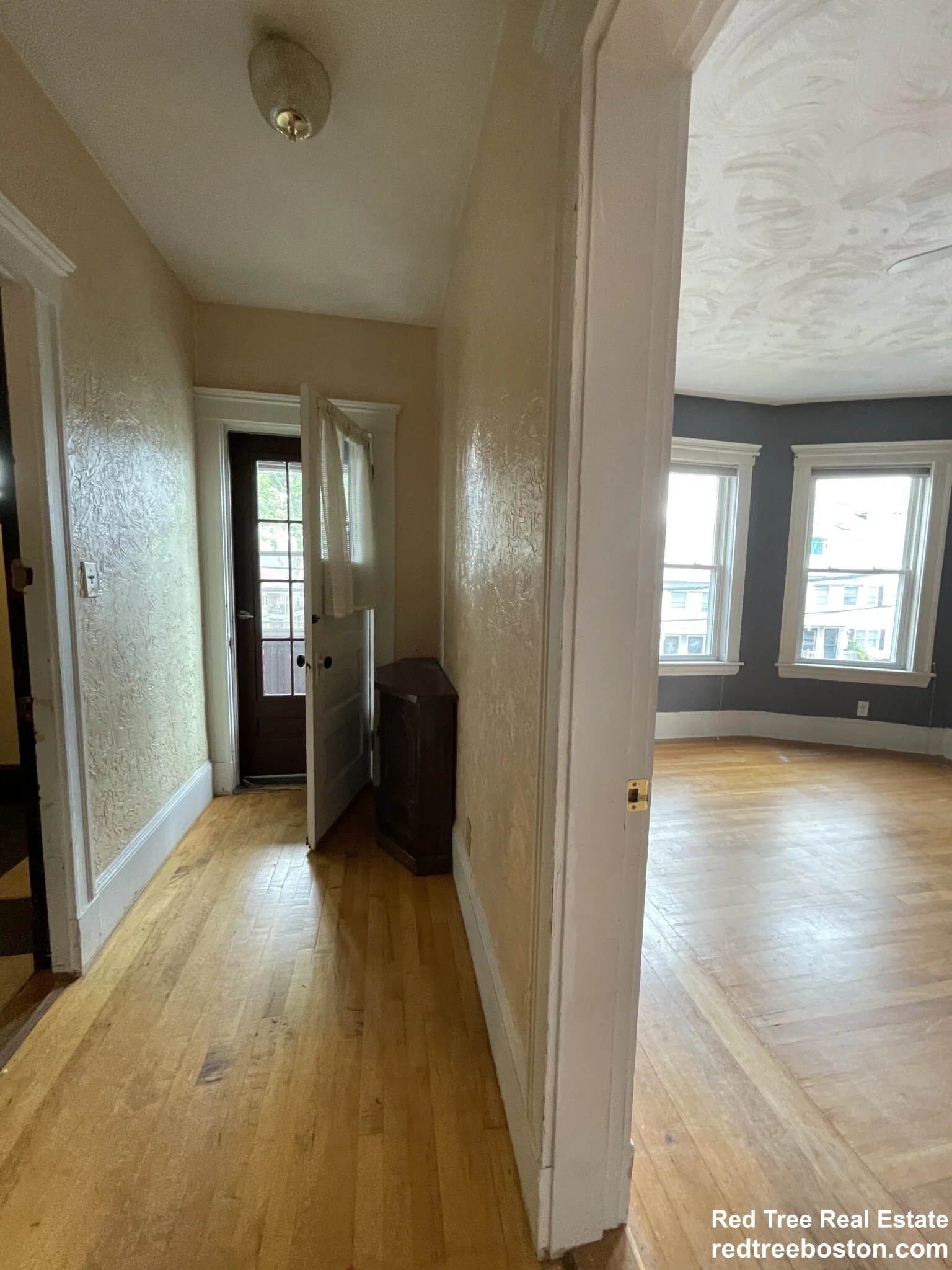 3 bed, 1 bath apartment for rent at 62 Union St Unit 2, Brighton — photo 17 of 18