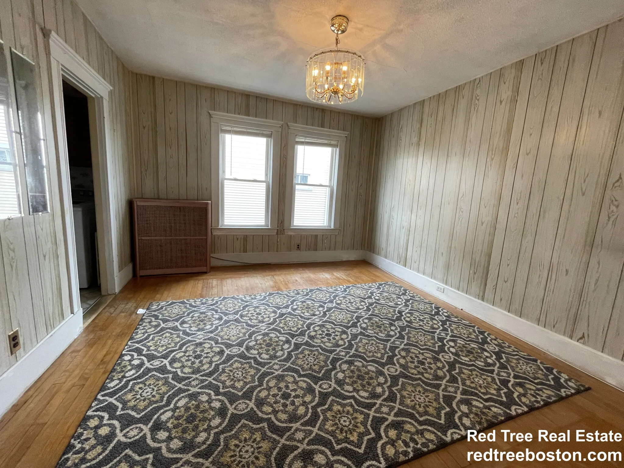 3 bed, 1 bath apartment for rent at 62 Union St Unit 2, Brighton — photo 4 of 18