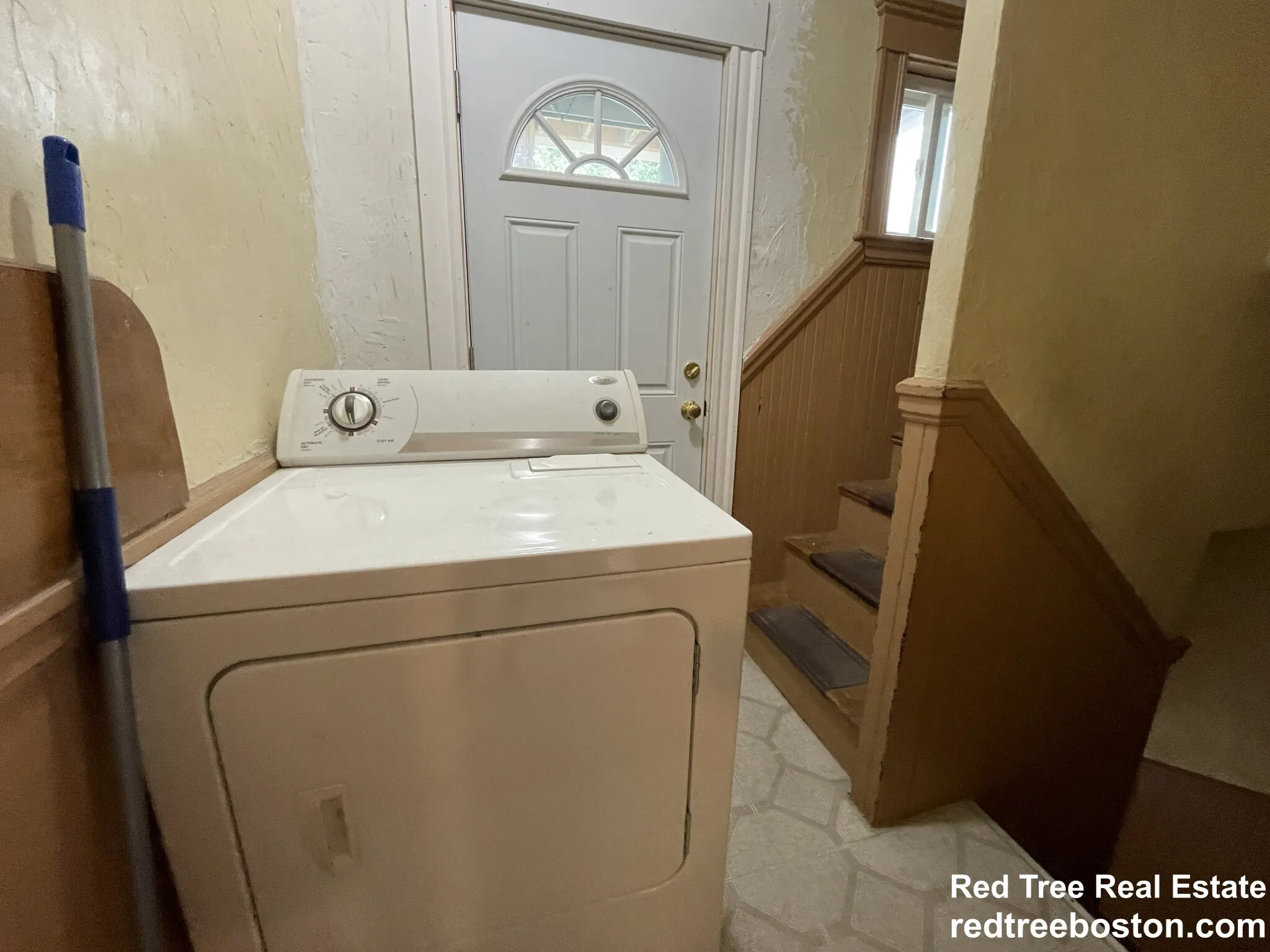 3 bed, 1 bath apartment for rent at 62 Union St Unit 2, Brighton — photo 14 of 18