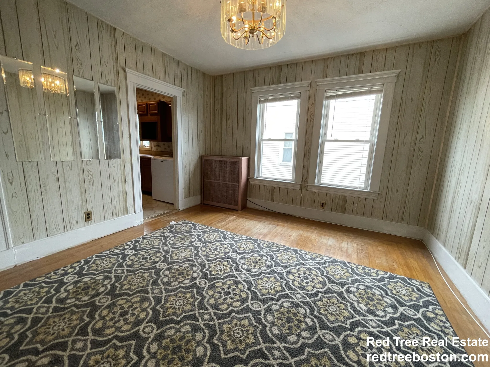 3 bed, 1 bath apartment for rent at 62 Union St Unit 2, Brighton — photo 5 of 18