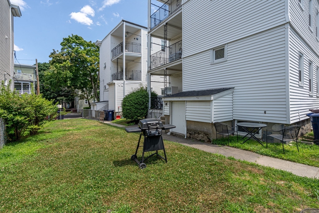 2 bed, 1 bath apartment for rent at 62 Vernal St Unit 2, Everett — photo 24 of 28