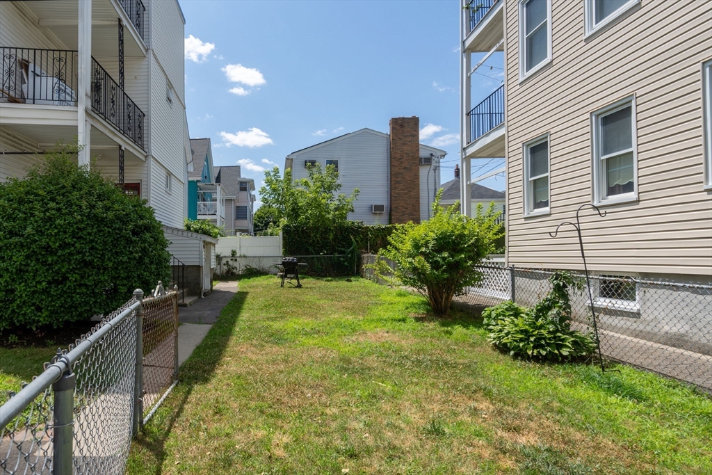2 bed, 1 bath apartment for rent at 62 Vernal St Unit 2, Everett — photo 25 of 28