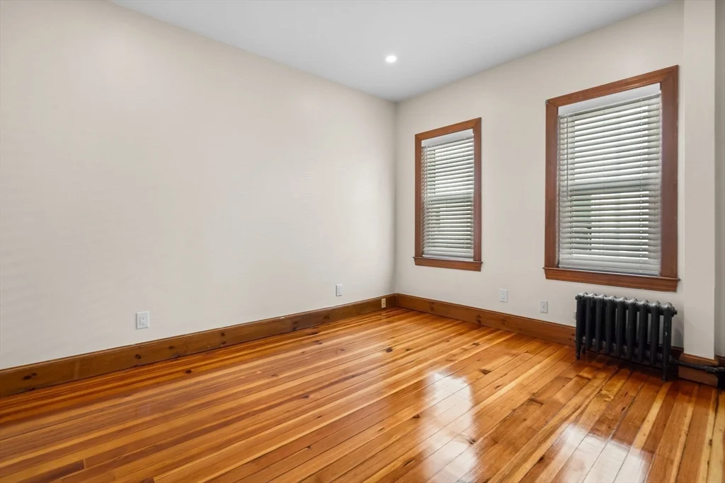 2 bed, 1 bath apartment for rent at 62 Vernal St Unit 3, Everett — photo 9 of 26