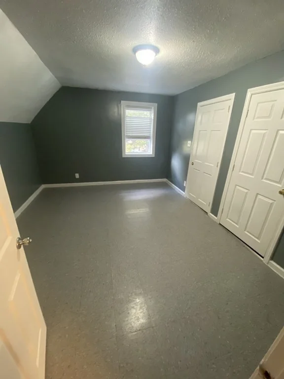 6 bed, 2 bath apartment for rent at 62 Washburn St Unit 2, Springfield — photo 14 of 17