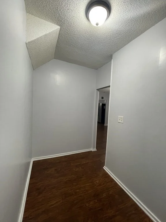 3 bed, 1 bath apartment for rent at 62 Washburn Unit 1, Springfield — photo 3 of 16