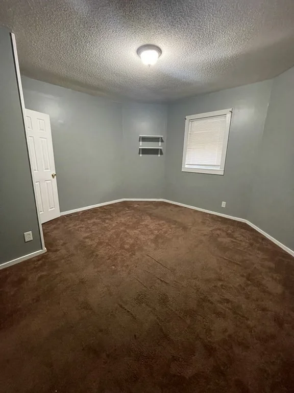 3 bed, 1 bath apartment for rent at 62 Washburn Unit 1, Springfield — photo 15 of 16