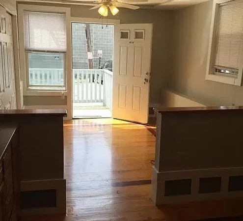 1 bed, 1 bath apartment for rent at 62 Washington Ave Unit 4, Chelsea — photo 4 of 5