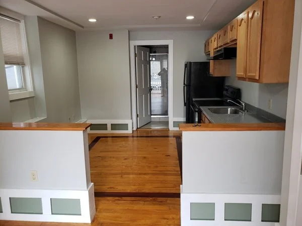 1 bed, 1 bath apartment for rent at 62 Washington Ave Unit 4, Chelsea — photo 5 of 5