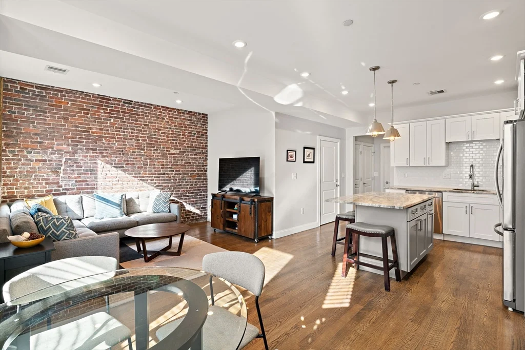 2 bed, 2 bath apartment for rent at 62 Webster Unit 2, East Boston — photo 10 of 20