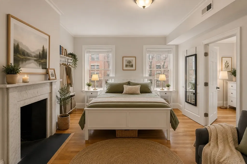 2 bed, 1 bath apartment for rent at 62 West Cedar Unit C, Beacon Hill — photo 8 of 15