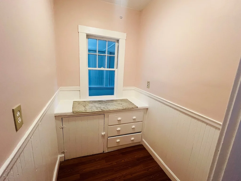 3 bed, 1 bath apartment for rent at 62 Westmore Rd Unit 2, Mattapan — photo 4 of 13