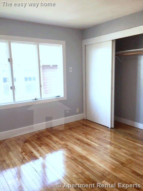 5 bed, 2 bath apartment for rent at 62 Woods Ave Unit 2, Tufts — photo 11 of 28