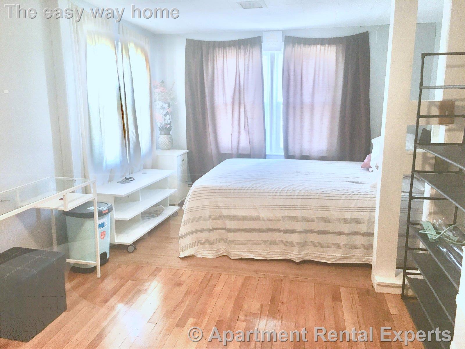 5 bed, 2 bath apartment for rent at 62 Woods Ave Unit 2, Tufts — photo 25 of 28