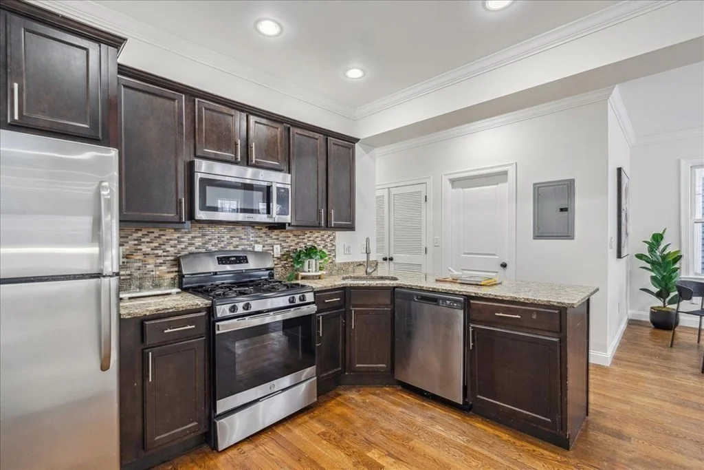 5 bed, 3 bath apartment for rent at 62 Wyman St Unit 1, Boston — photo 2 of 12